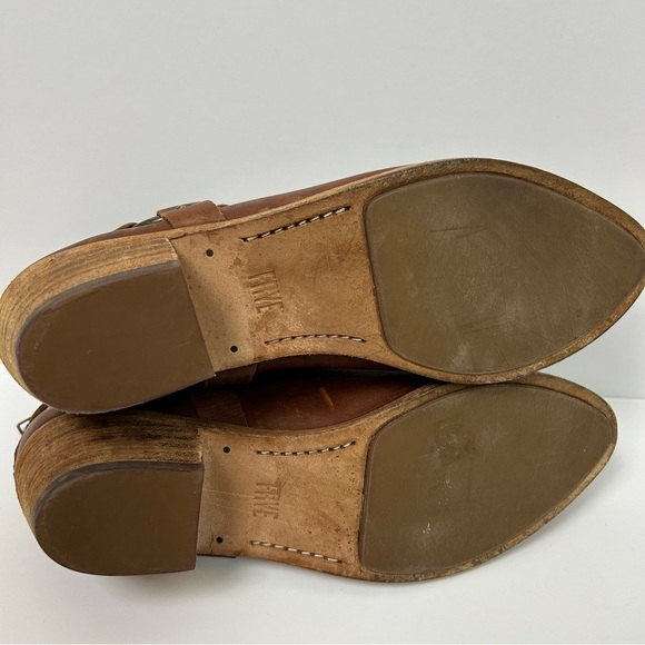 FRYE Women's Ray Harness back zip ankle boots distressed leather size: 7 1/2 - Picture 9 of 12